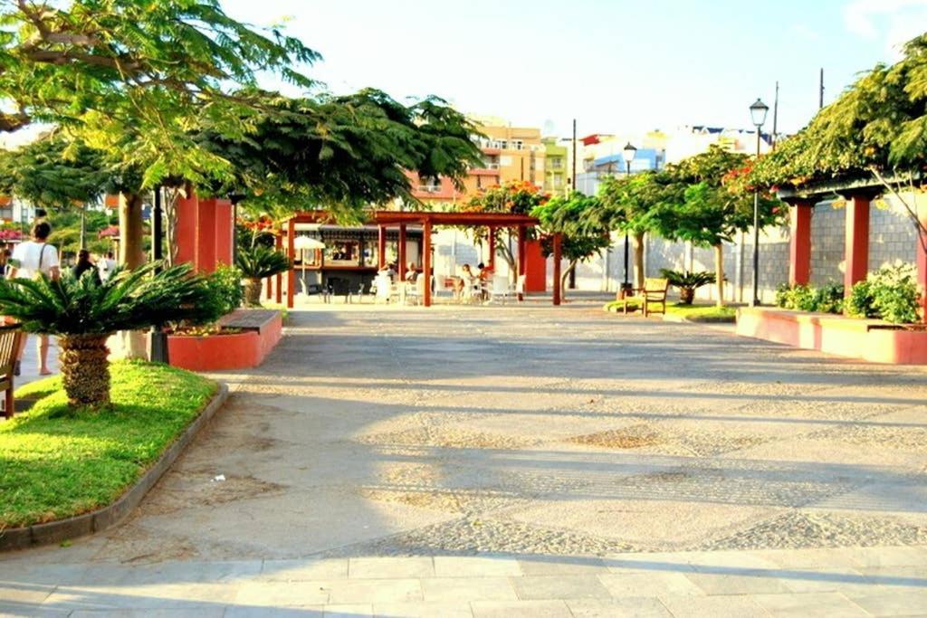 Casa Blanca , Nahe Am Strand , Wifi Frei 기아데이소라 외부 사진